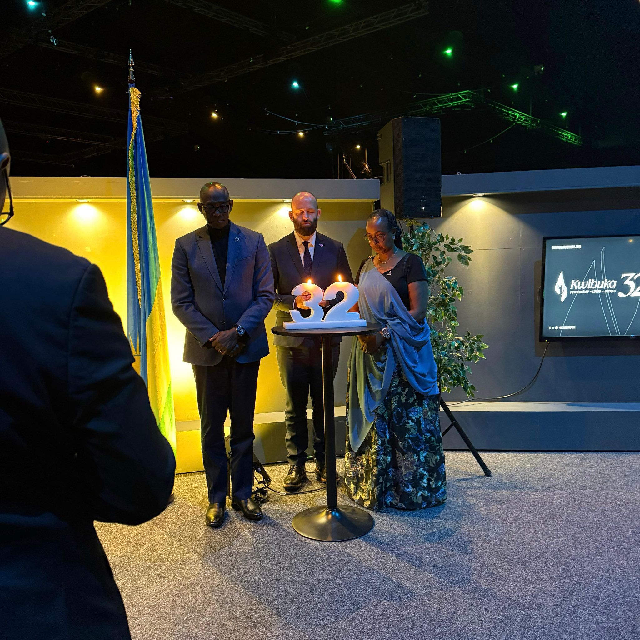 Kwibuka32 — memorial stone, Saint Stephen's Gardens